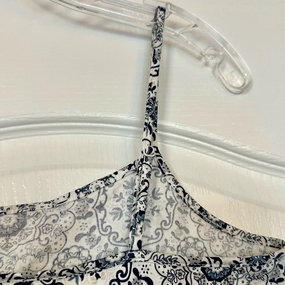 LOFT Outlet Blue White Camisole Tank Top Size L NWT - Picture 3 of 6